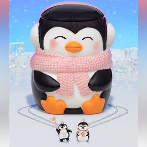 NWT 🐧 Holiday Penguin Candle - Penguin Necklace Collection SOLD OUT